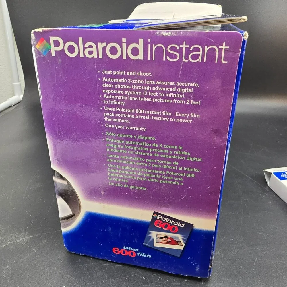 Polaroid OneStep Auto Focus Instant Camera Box Manual Plus Film UNTESTED JJ4175